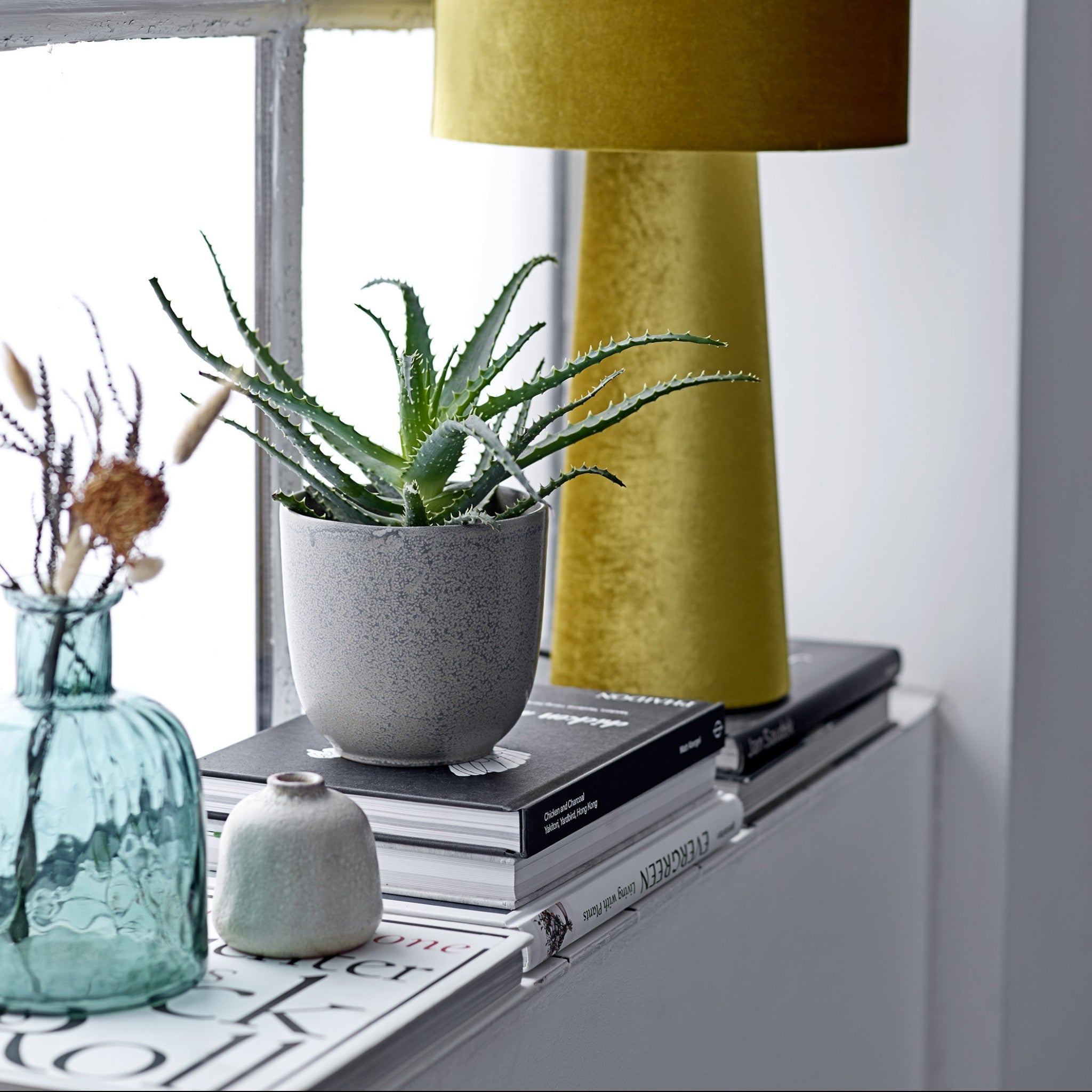 Dafna Table Lamp | Polyester | Yellow