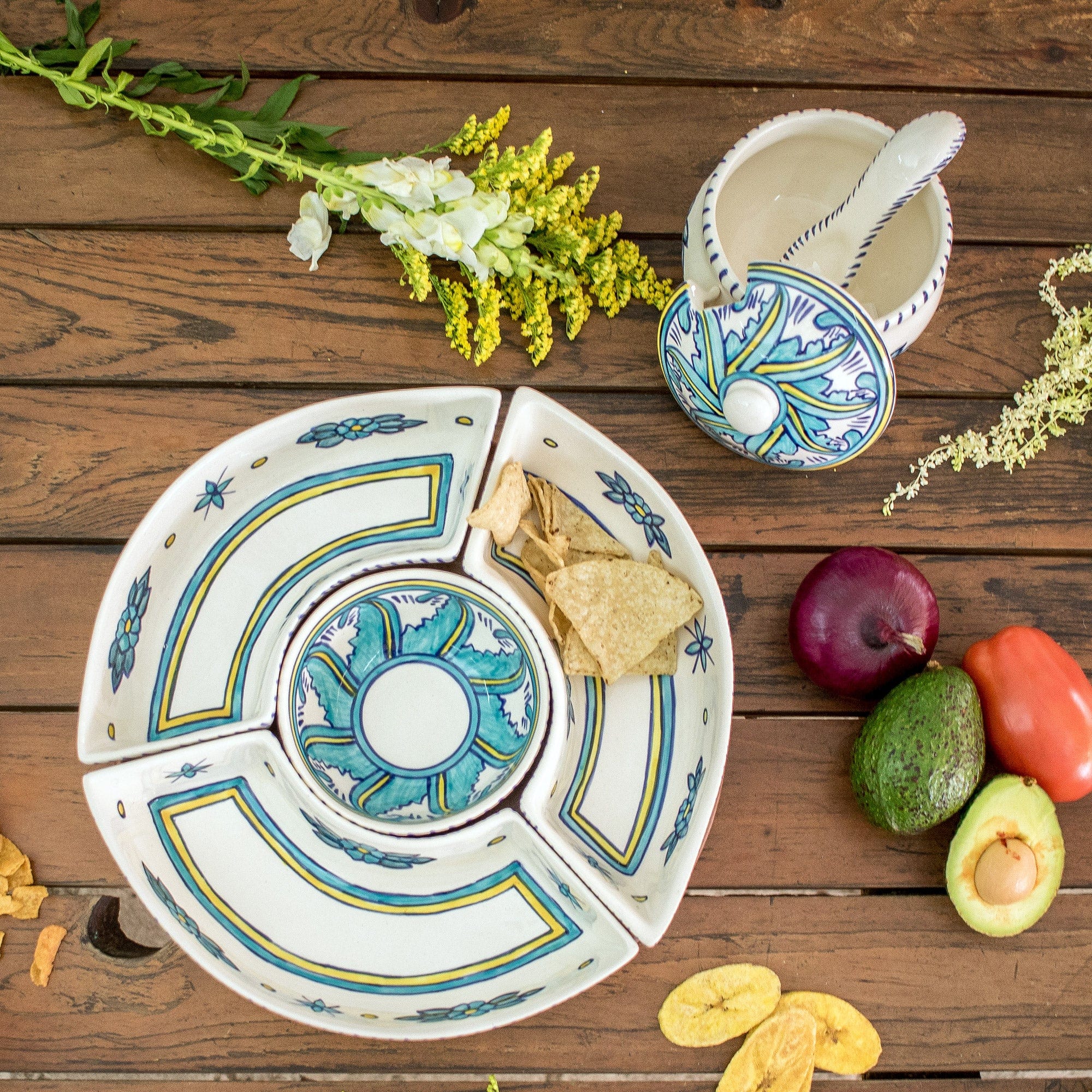 Ceramic Sugar Bowl and Spoon Matching Spoon - Bermuda