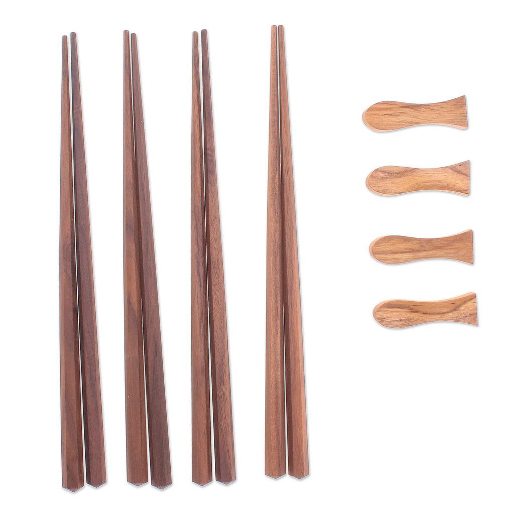 Set of 4 Teak Wood Chopsticks with Fish-Shaped Rests - Little Fish Dinner