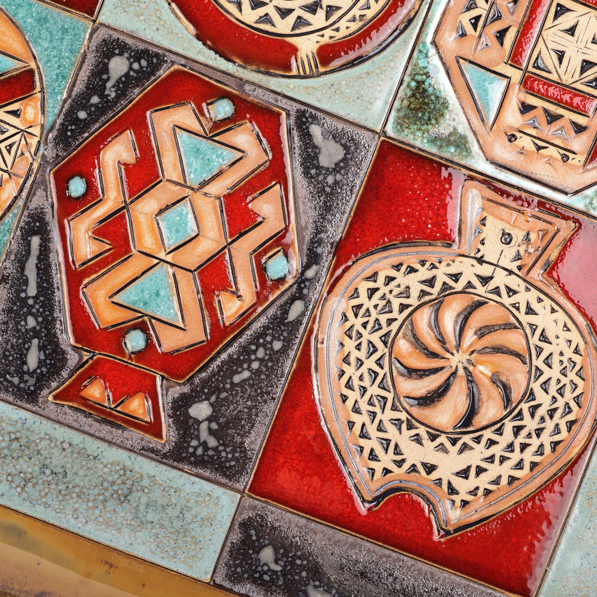 Pomegranate-Themed Geometric Glazed Ceramic Platter - Geometrical Omens