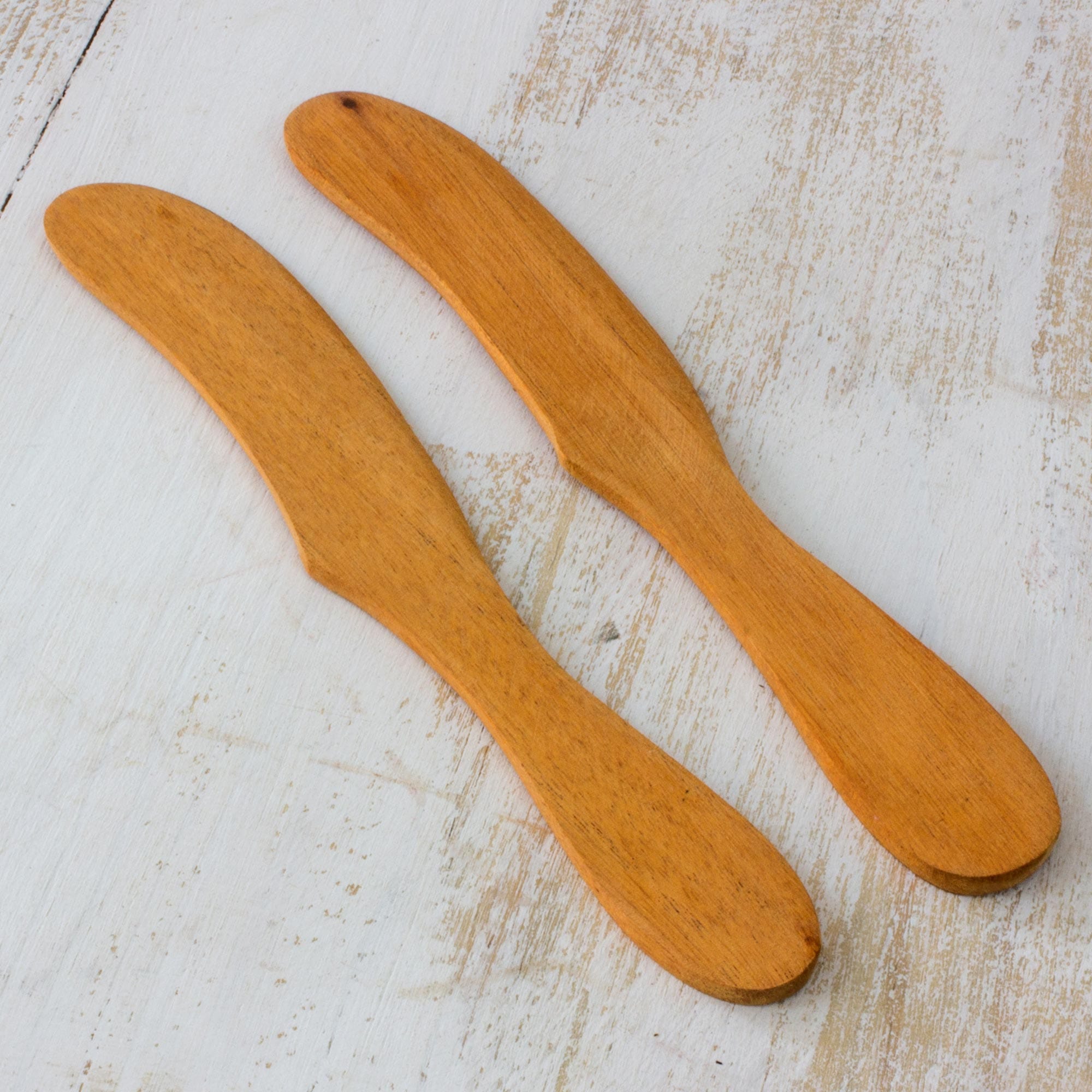 Handcrafted Cedar Wood Spreader Knives (Pair) - Forest Sigh